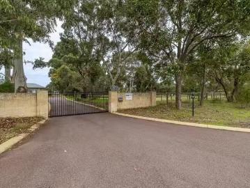Unique 222 Wandi Drive, Wandi, WA 6167