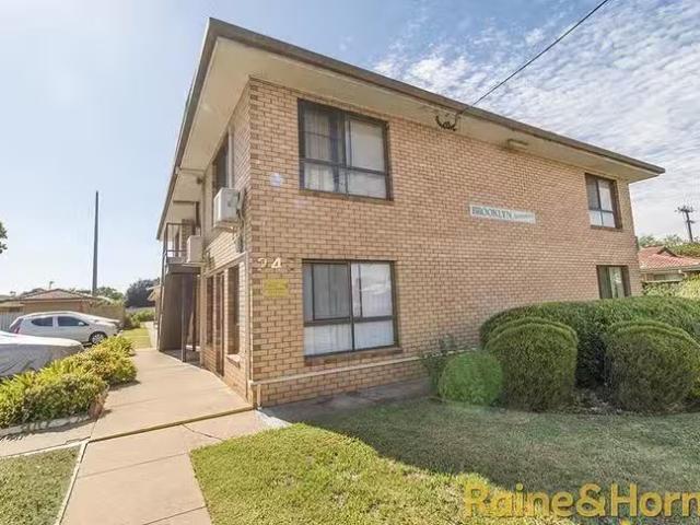 Rental! 2/240 Brisbane Street, Dubbo, NSW 2830
