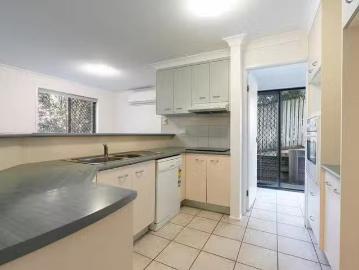 Charming 22/60 Warana Street, The Gap, QLD 4061