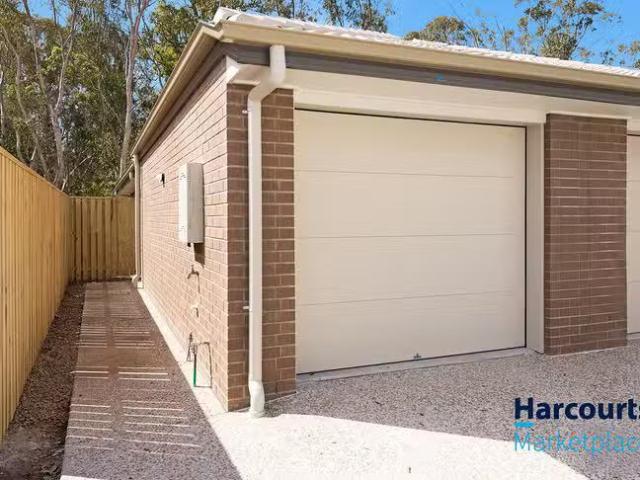 Cheap 2/26 Creek Place, Park Ridge, QLD 4125