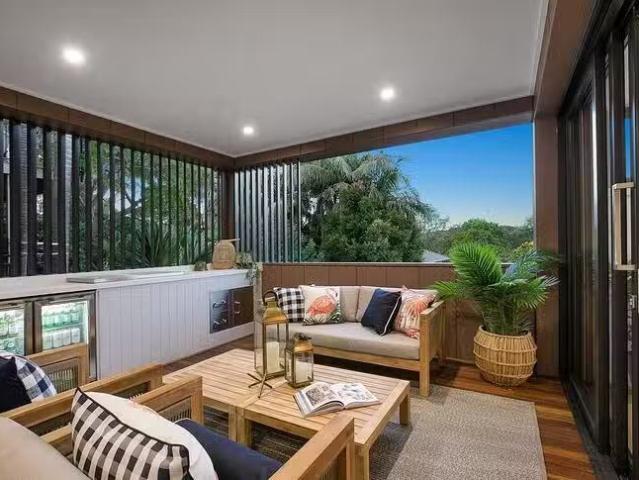 Just in! 226 Warringah Road, Beacon Hill, NSW 2100