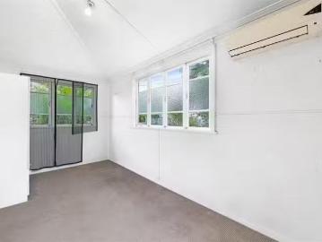 Charming 2/27 Aubigny Street, Annerley, QLD 4103