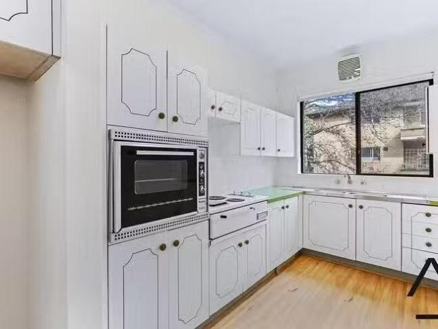 For Rent! 2/27 Bellevue Parade, Hurstville, NSW 2220