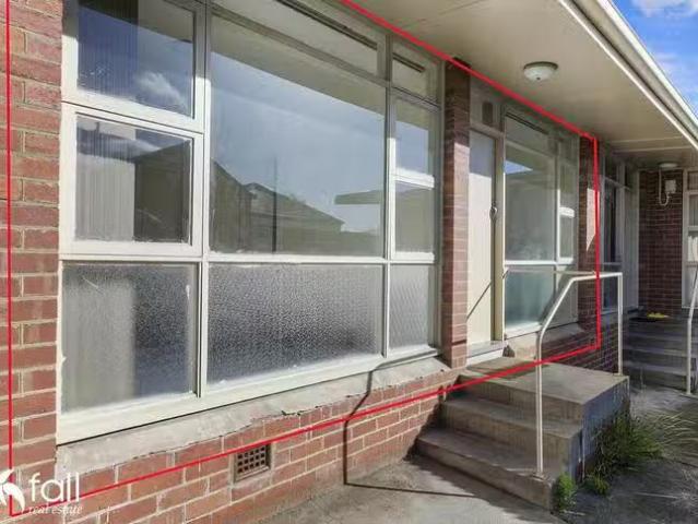 Cheap 2/28A Roope Street, New Town, TAS 7008