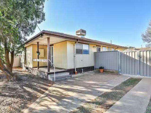 Deal! 22 Armagh Crescent, Irymple, VIC 3498