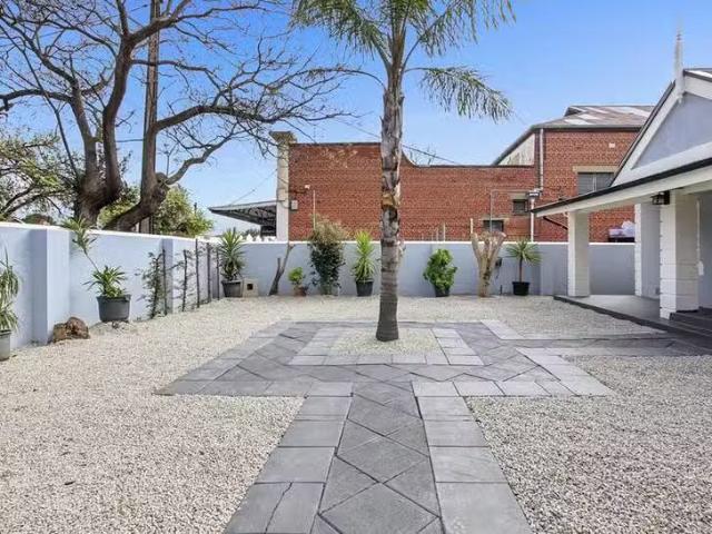 Deal! 22 Stuart Road, Dulwich, SA 5065