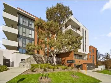 Unique 23/2 Light Street, Griffith Apartment for rent Listed.