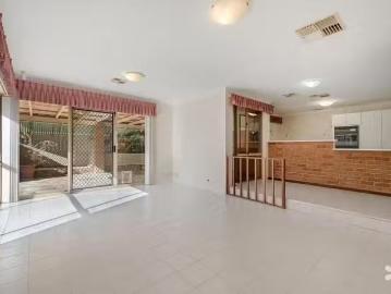 Charming 27 Barcombe Way, Leeming, WA 6149