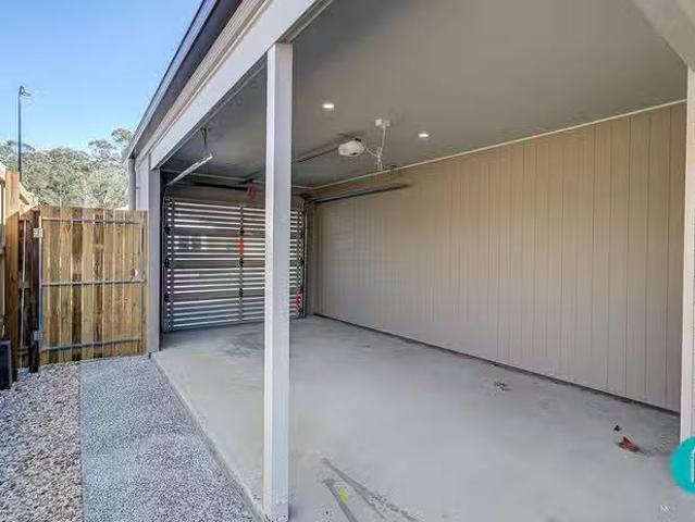 Rental! 2/7 Brooklyn Close, Park Ridge, QLD 4125