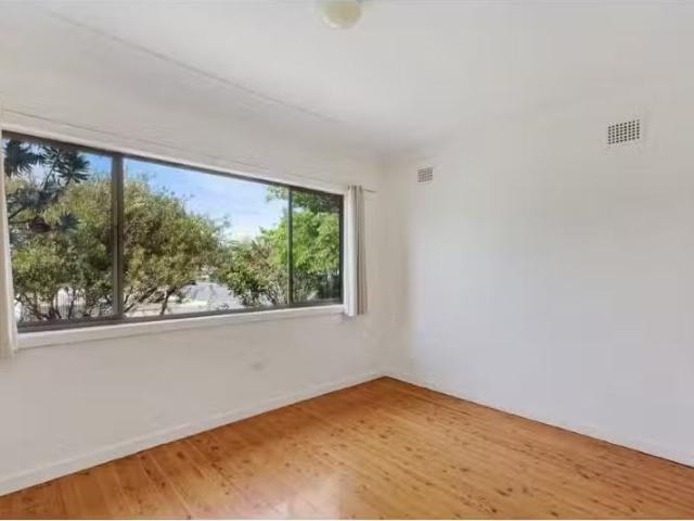 New 27 Burns Street, REDHEAD House for rent Listed by Love Re.