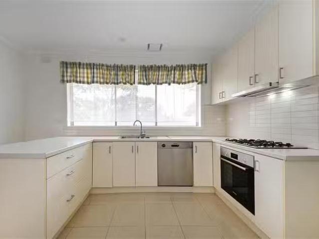 New 27 Fairway Avenue, Mount Waverley, VIC 3149