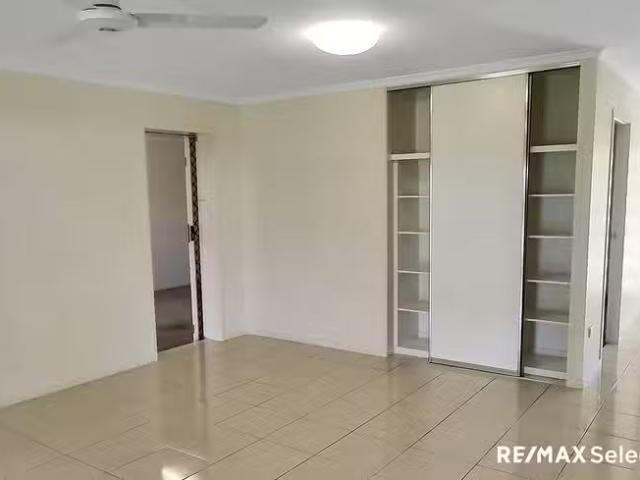 Unique 27 Pratt Street, South Mackay, QLD 4740