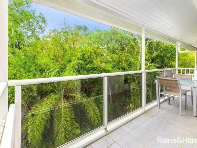 Just in! 240 Coral Coast Drive, Palm Cove, QLD 4879
