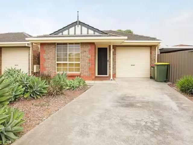 Just in! 2/40 Fenden Road, Salisbury, SA 5108