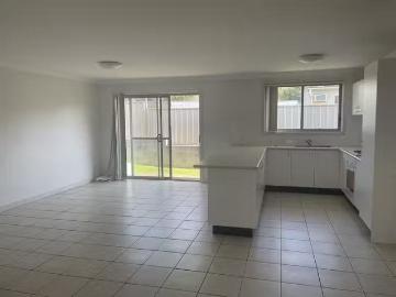 Cozy 2/43 Mulligan Street, Inverell, NSW 2360