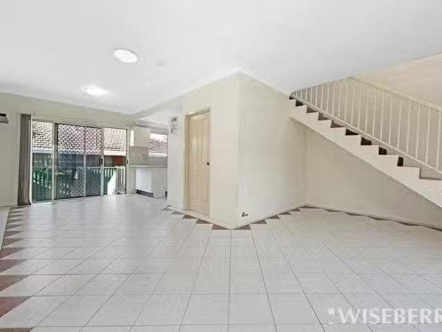 For Rent! 2/49 Cambridge Avenue, Bankstown, NSW 2200