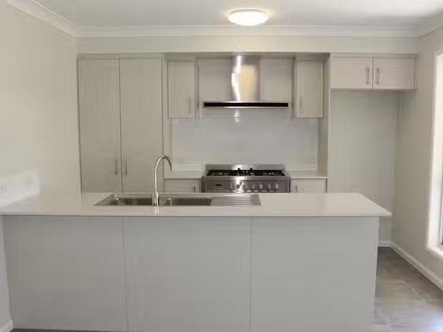 Charming 24 Yatala Street, Pimpama, QLD 4209