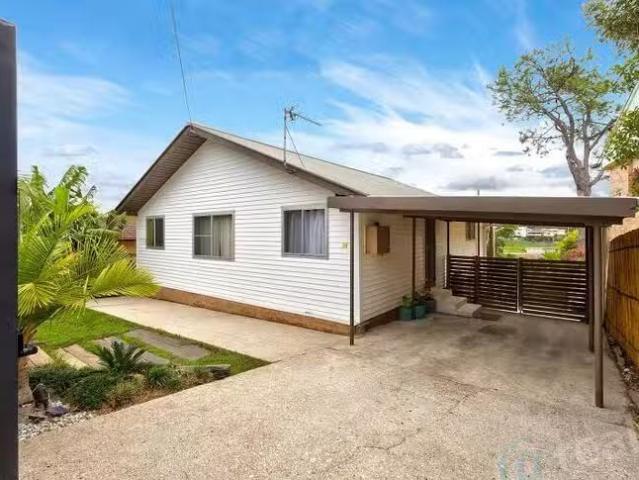 Cozy 24 Liston Street, Nambucca Heads, NSW 2448