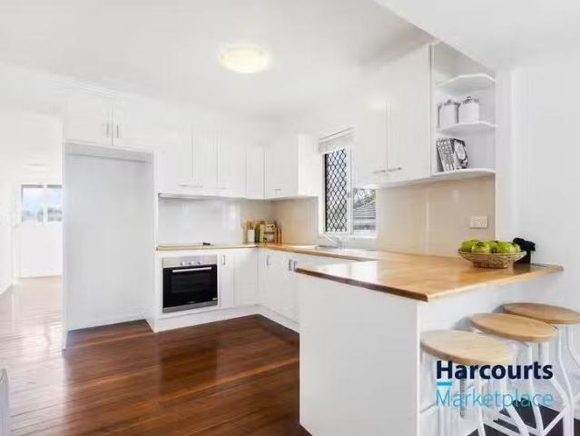 Just in! 24 Livingstone Road, Darra, QLD 4076