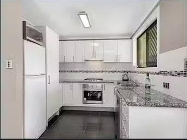 For Rent! 24 Sunnybay Drive, Birkdale, QLD 4159