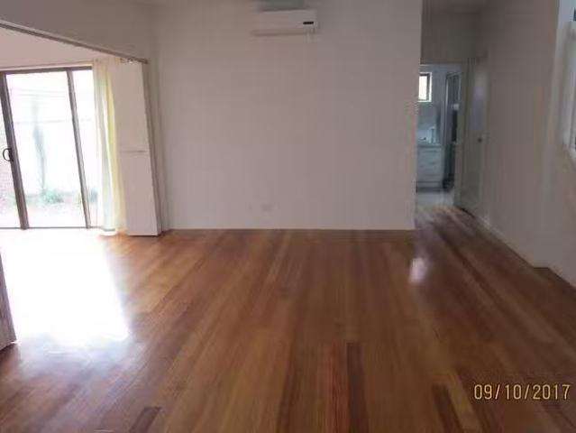 Just in! 2/55 Sydney Street, Albion, VIC 3020