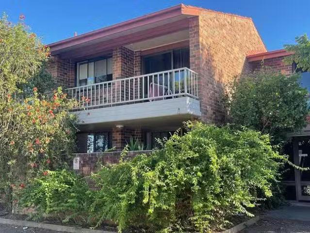 Unique 2/5 6 Hayes Close, Singleton Heights, NSW 2330