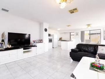 Rental! 25 Castanet Drive, Madeley, WA 6065