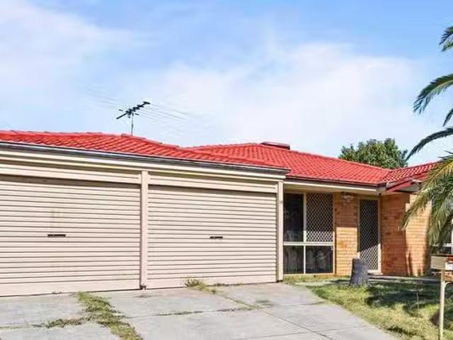 Cozy 25 Kirin Way, Maddington, WA 6109