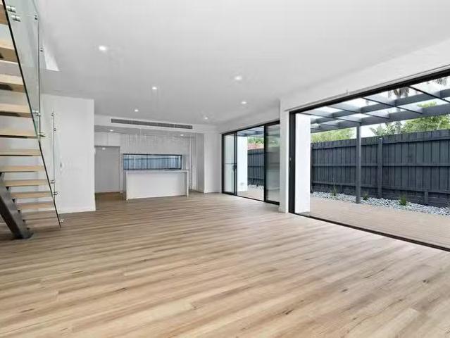 Charming 25 Margate Street, Beaumaris, VIC 3193