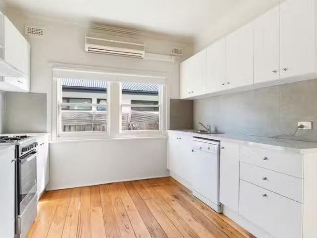 For Rent! 25 Oates Street, Frankston, VIC 3199 House for Rent