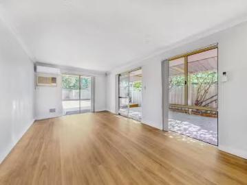 Just in! 25 Picton Terrace, ALEXANDER HEIGHTS, WA 6064 House.