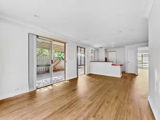 Just in! 25 Picton Terrace, Alexander Heights, WA 6064
