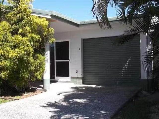 Charming 2/5 Ripple Street, Innisfail Estate, QLD 4860