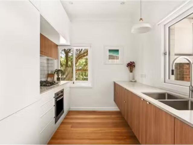 Cheap 2/65 Perry Street, Lilyfield Apartment for rent Listed.