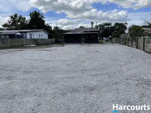 For Rent! 26 Bunyip Modella Road, BUNYIP, VIC 3815 Industria.