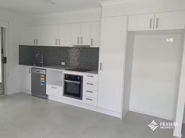 Cheap 2/6 Mount Wheeler Street, Park Ridge, QLD 4125