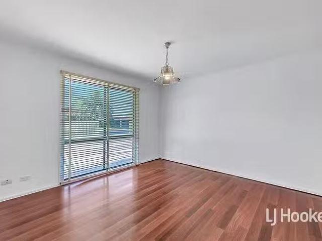 Cozy 26 Rosemary Avenue, Parafield Gardens, SA 5107