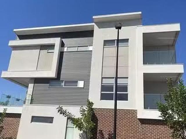 Just in! 271 Devonport Terrace, Prospect, SA 5082