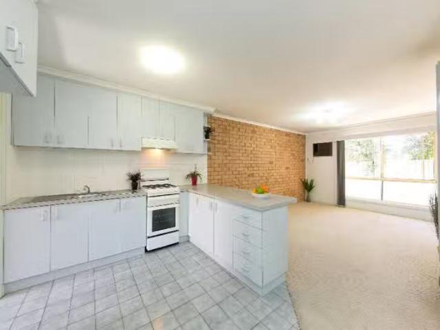 New 2/729 Lavis Street, East Albury, NSW 2640