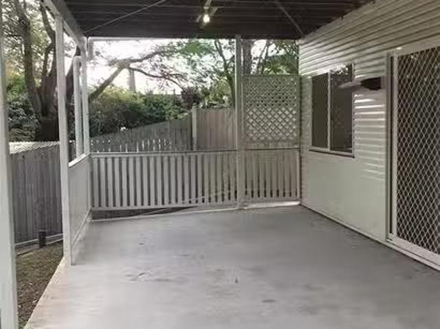 Unique 275B Ernest Street, Lota, QLD 4179