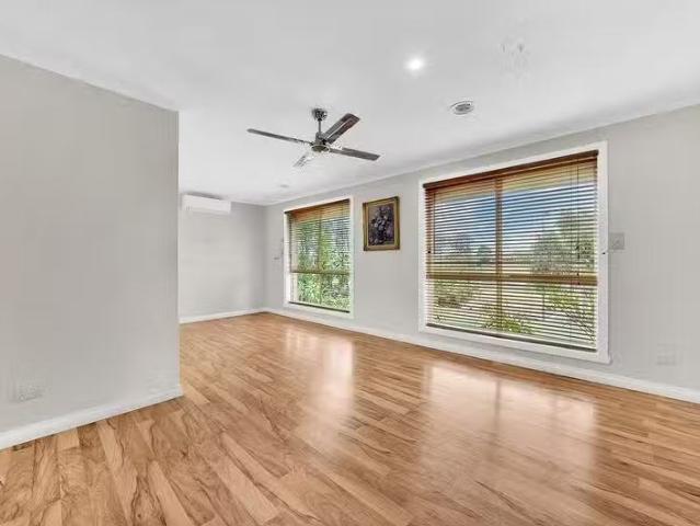 Cheap 276 Coburns Road, Kurunjang, VIC 3337