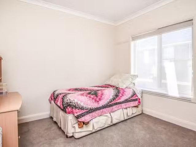 Charming 2/89 Kearneys Drive, Orange, NSW 2800