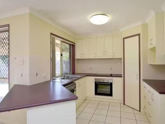 Charming 28 Whitbread Road, Clinton, QLD 4680