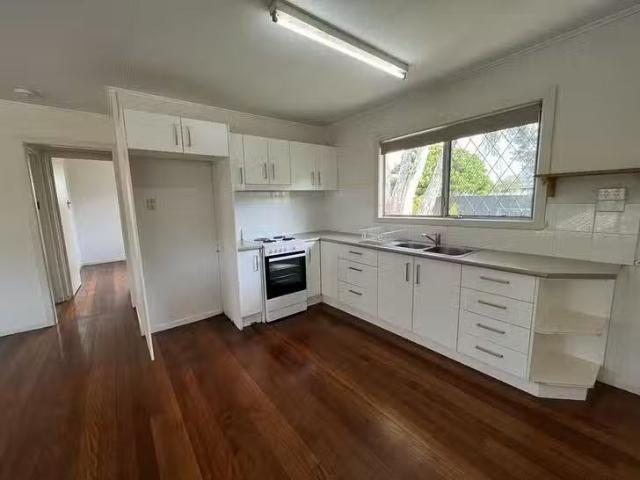 Cheap 28 Winnett Street, Woorim, QLD 4507