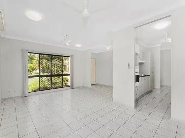 Charming 28 Honeyeater Circuit, Douglas, QLD 4814