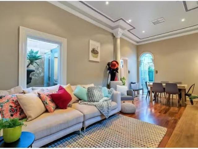 Nice 29 Davis Street, Carlton North House for rent Listed by.