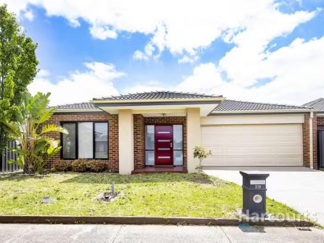 Nice 29 Hardwick Crescent, Derrimut VIC 3026