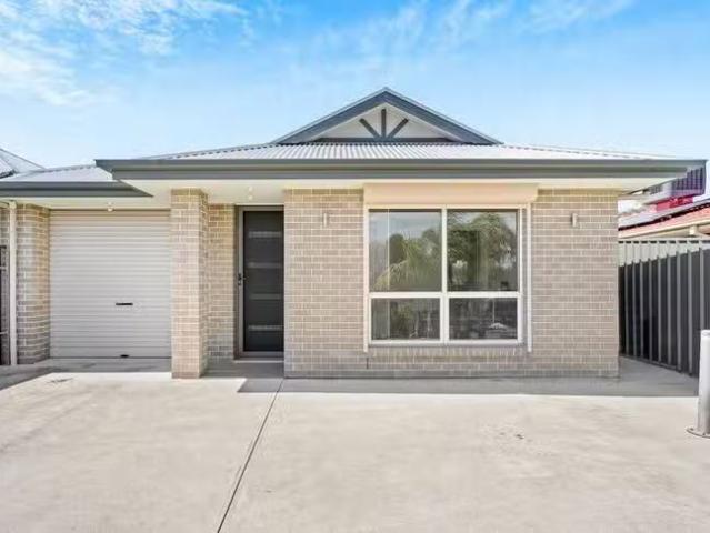 Deal! 29A Easton Road, Happy Valley, SA 5159