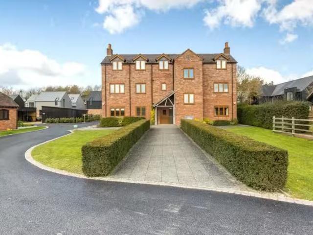 Just in! 2 BA 2 bedroom apartment for rent in Bilton Fields Fa.