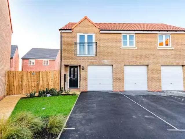 For Rent! 2 BA 2 bedroom apartment for rent in Sandgate Close.